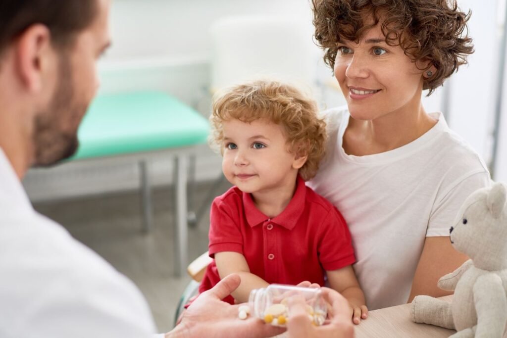 Kurie vitaminai vaikams būtini optimaliam augimui ir sveikam vystymuisi?